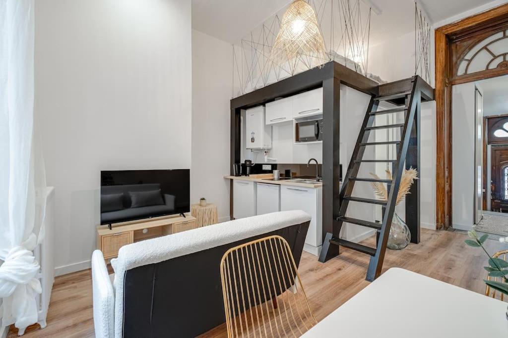  Le Boheme Superbe Loft Fonctionnel Et Central サン・テティエンヌ エクステリア 写真